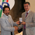 Rinaldo DE RENZI premiato dal vice presidente Giuseppe Russo